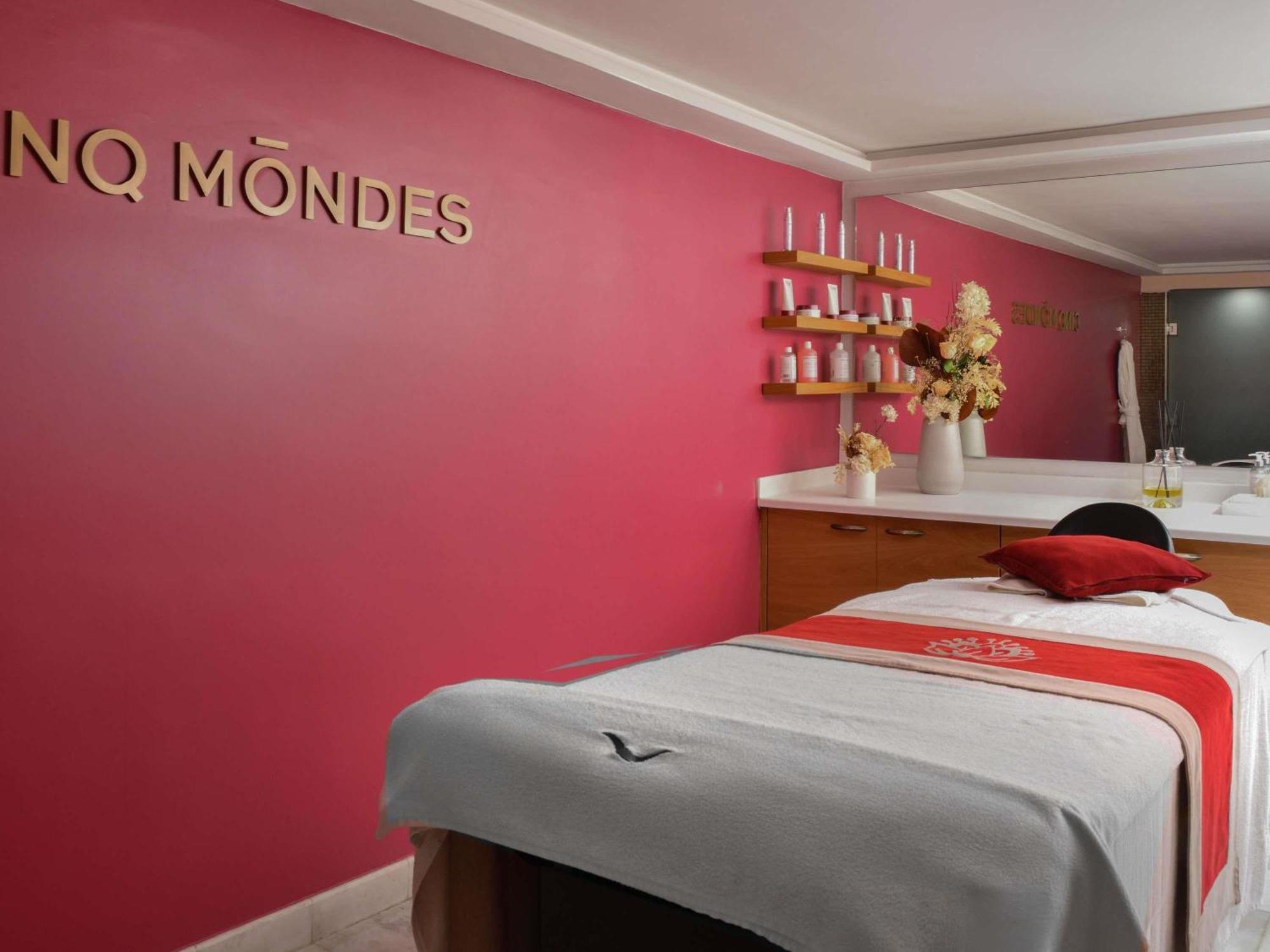 Hotel Moevenpick Mansour Eddahbi Marrakech 5*